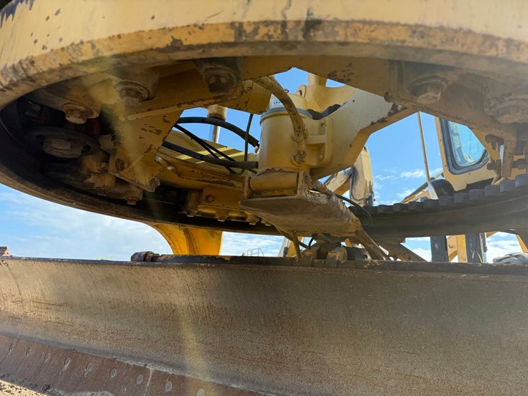 caterpillar-140g-image-35