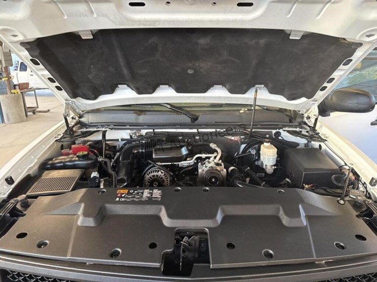 2012-chevrolet-silverado-1500-image-13