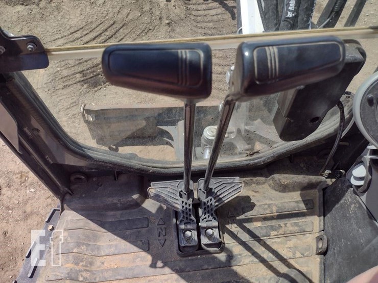bobcat-e35i-image-10