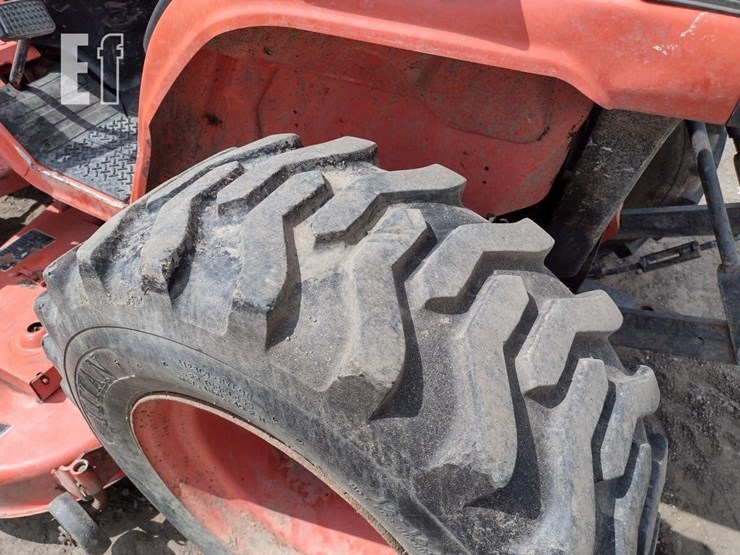 kubota-b7610-image-14