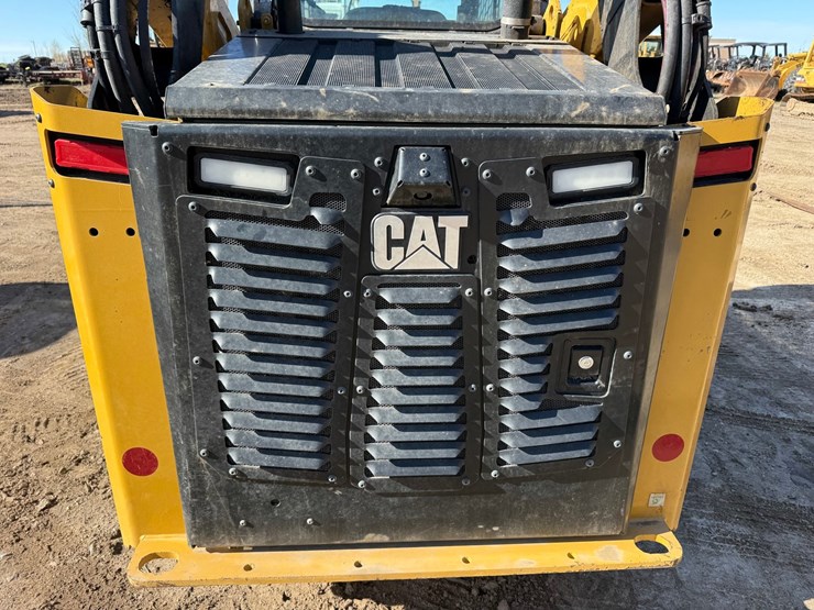 caterpillar-255-image-31