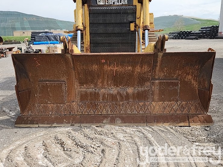 caterpillar-d6h-image-26