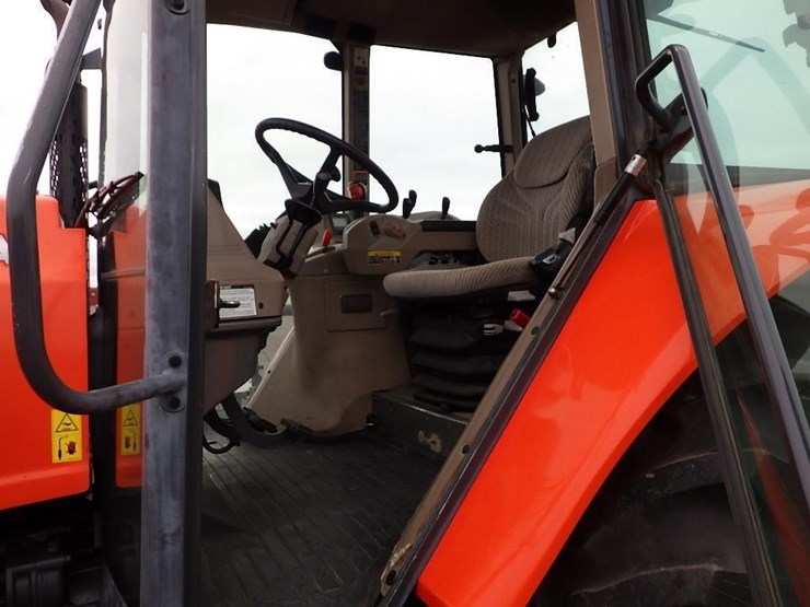 kubota-m126x-image-39