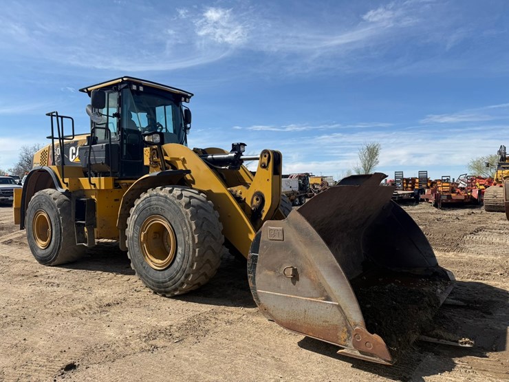 2013-caterpillar-950k-image-7