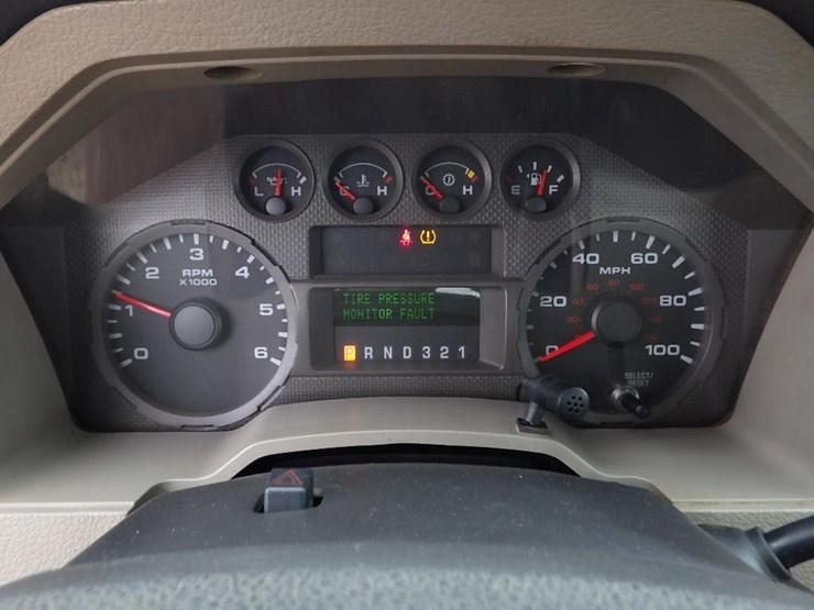 2009-ford-f250-image-31