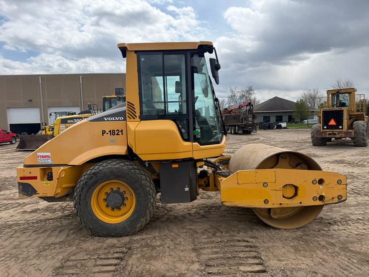 volvo-sd75b-image-6