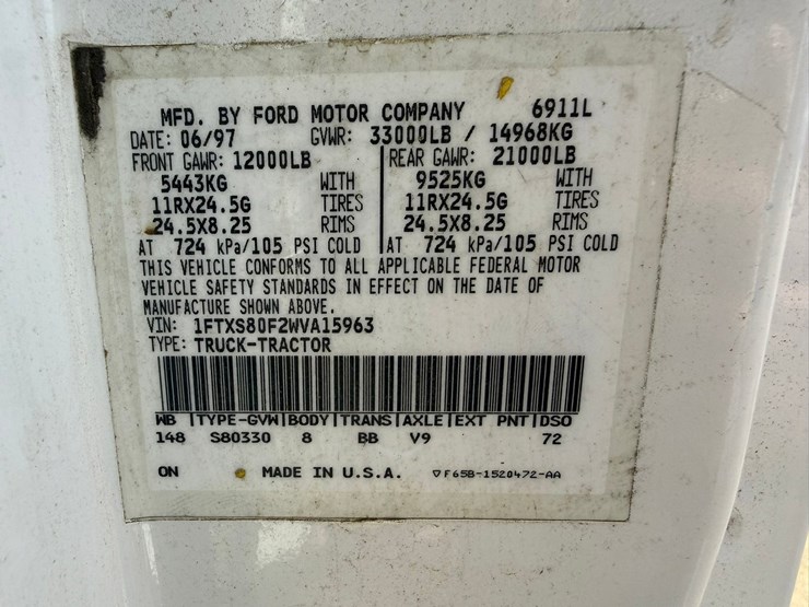 #6396-•-1997-ford-6911l-water-truck-image-66