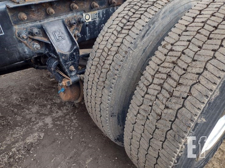 2016-kenworth-t370-image-19
