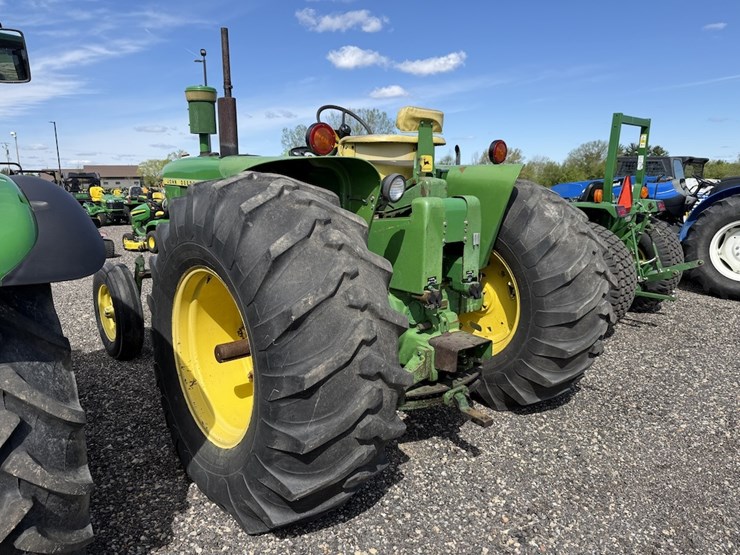 john-deere-4020-image-6