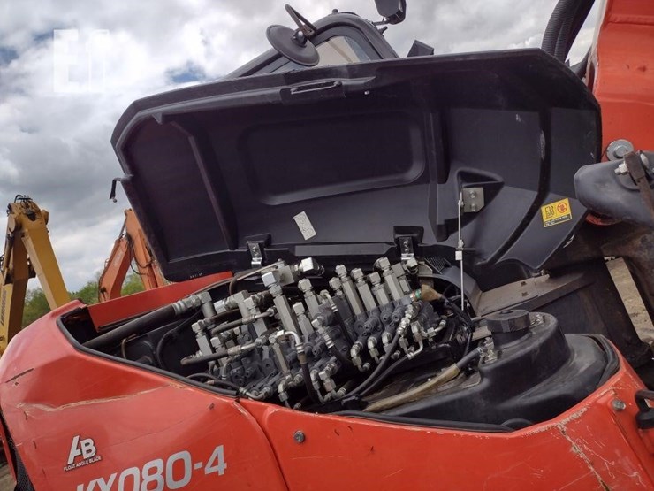 kubota-kx080-4s2-image-37