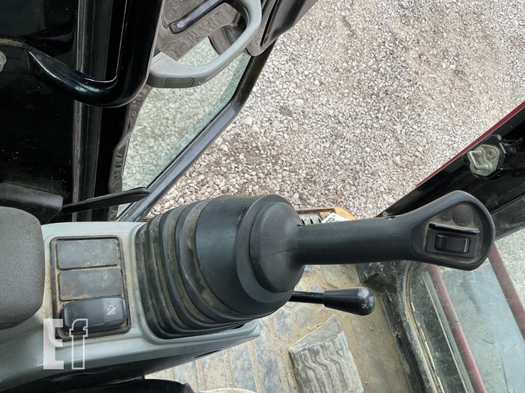 2018-caterpillar-307e2-image-16