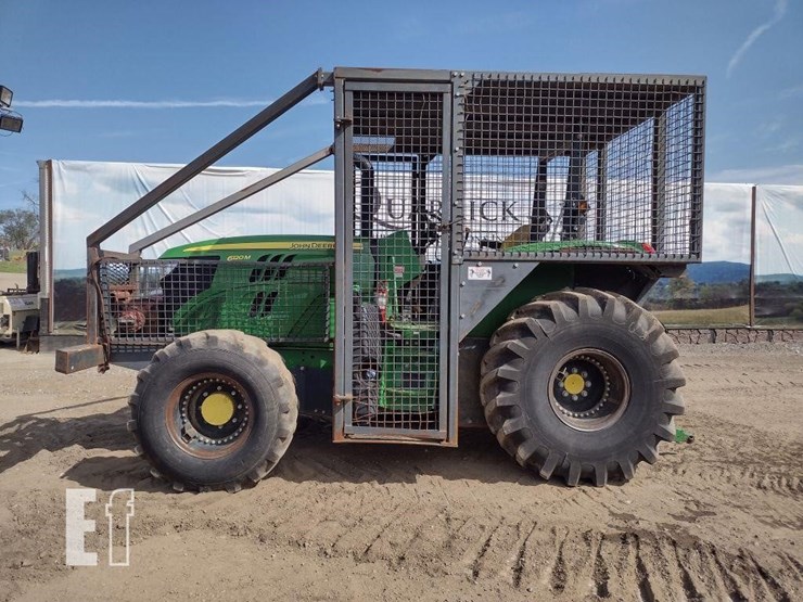 2019-john-deere-6120m-image-1