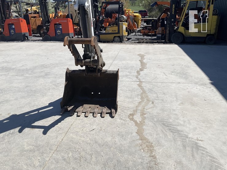 2015-bobcat-e50-image-11