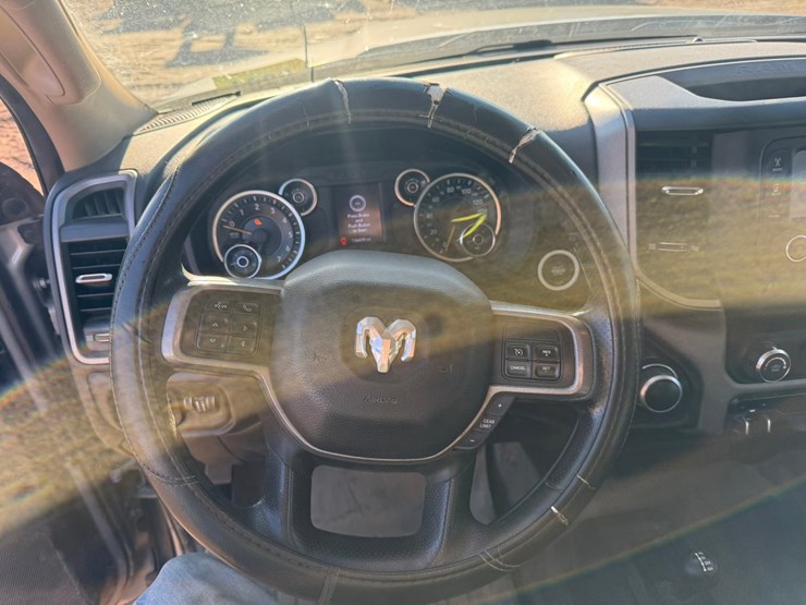2021-dodge-2500-image-47