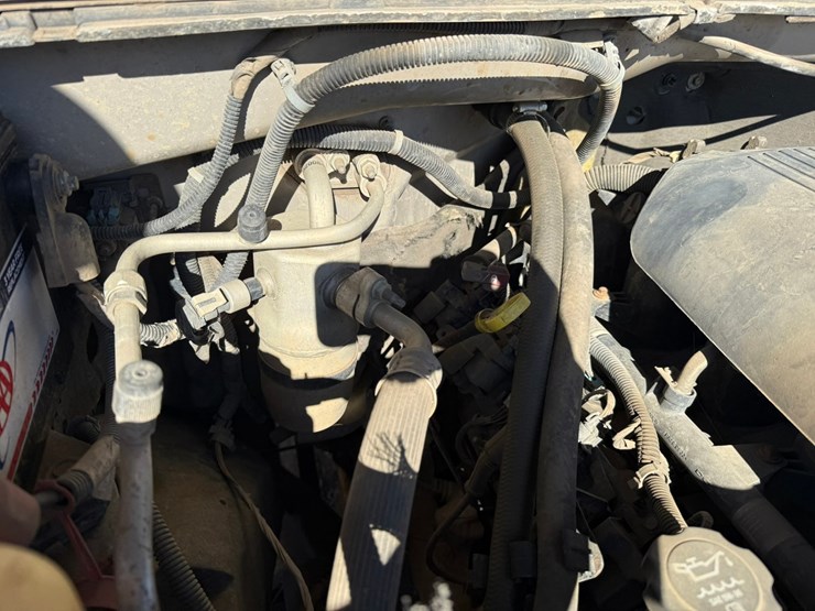 2006-chevrolet-2500-image-14