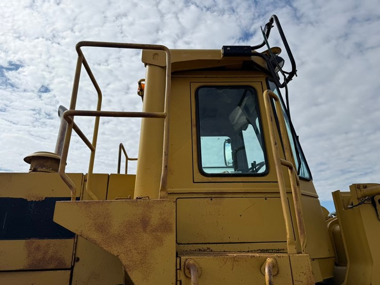 caterpillar-966e-image-56