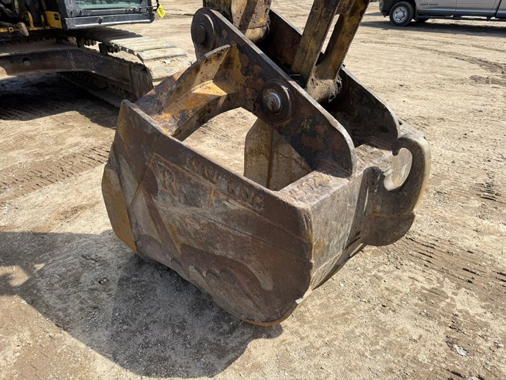 caterpillar-312e-image-12