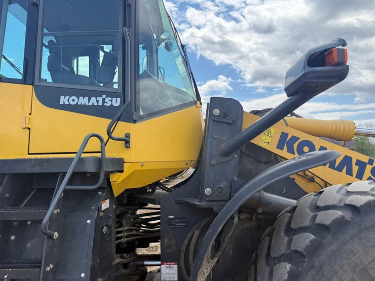 komatsu-wa380-image-62