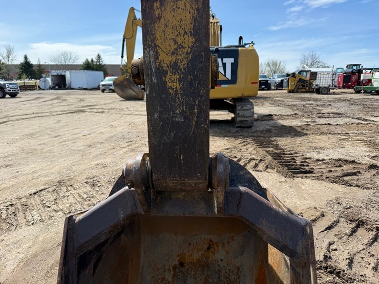 caterpillar-312el-image-14