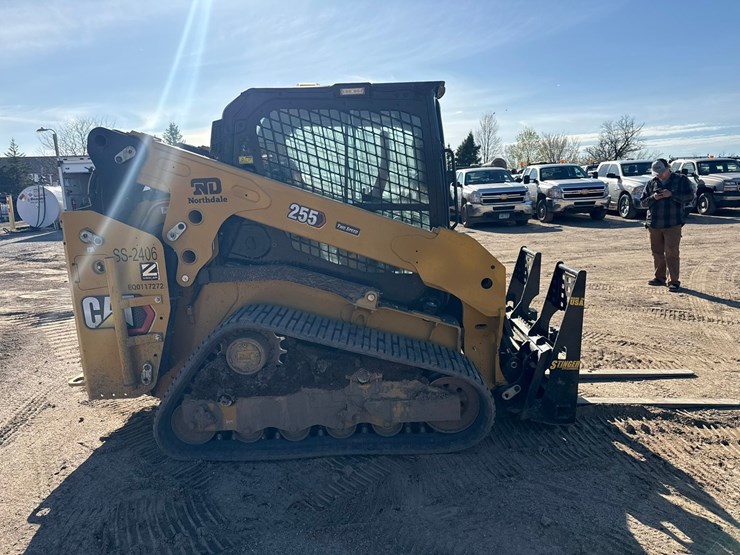 caterpillar-255-image-6