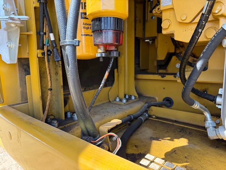 caterpillar-336fl-image-48