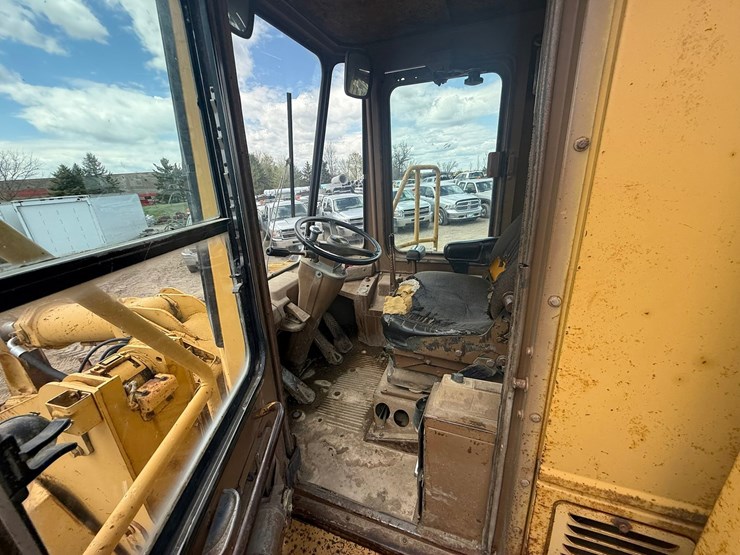caterpillar-966d-image-86