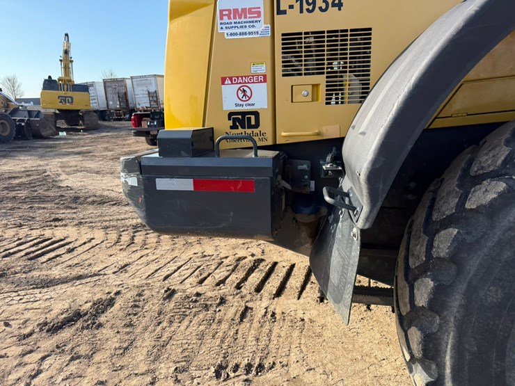 komatsu-wa380-image-55