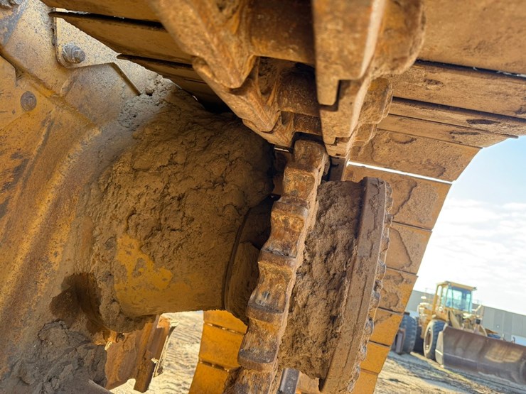 caterpillar-d4h-lgp-image-67