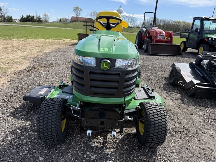 john-deere-x730-image-2