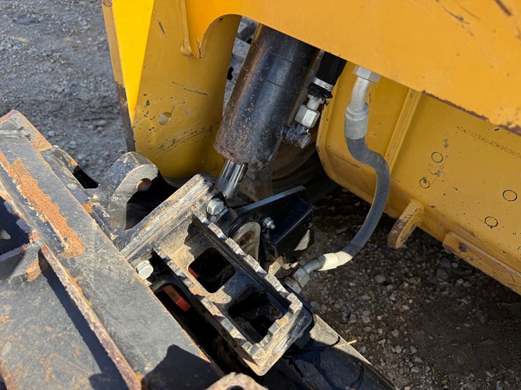 caterpillar-259d3-image-13
