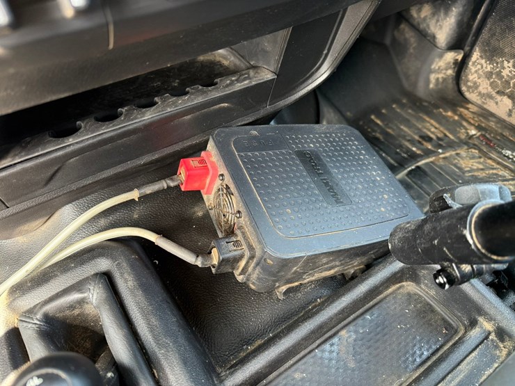 2021-dodge-2500-image-42