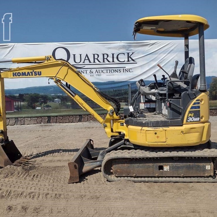 2020 KOMATSU PC30MR-5