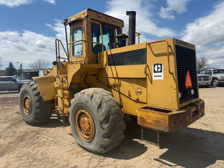 caterpillar-966d-image-3