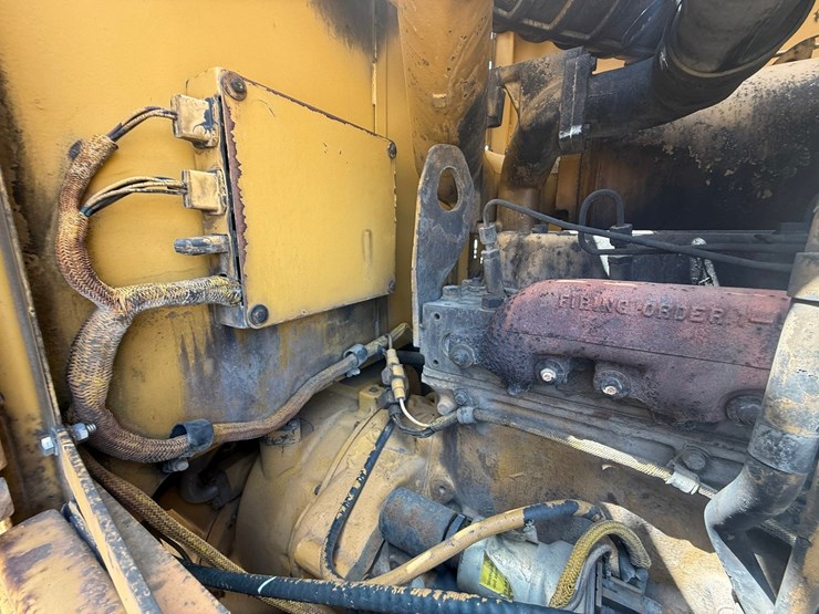 caterpillar-966d-image-75