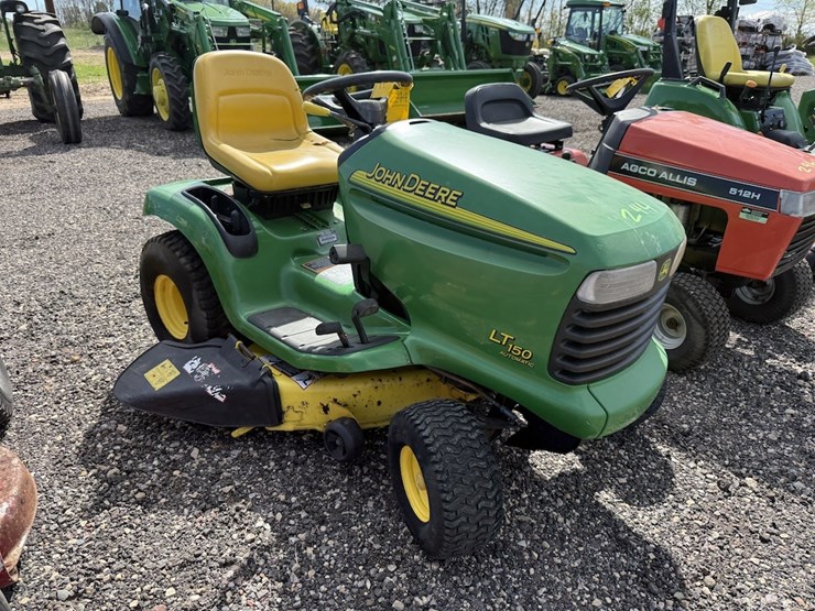 john-deere-lt150-image-3