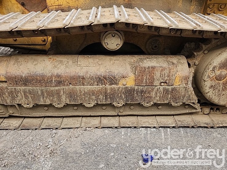 deere-655b-image-16