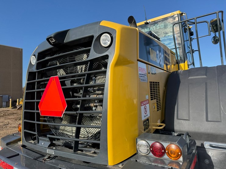 komatsu-wa380-image-56