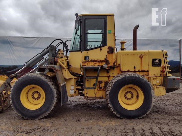 komatsu-wa180-3-image-16