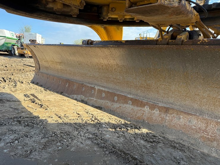 caterpillar-140g-image-34
