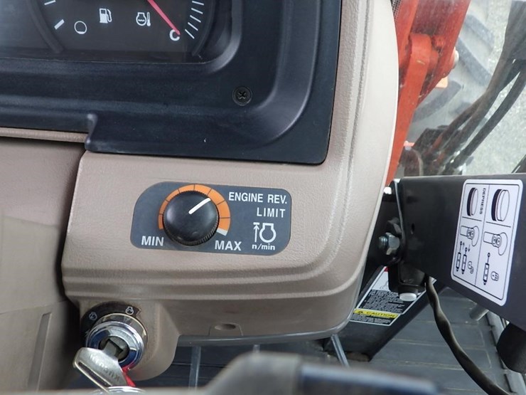 kubota-m126x-image-47