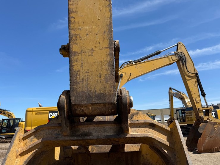 caterpillar-336fl-image-16