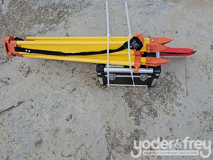 2026-sklp-laser-level,-self-levelling-rotary-laser-level-with-batteries,-receiver,-tripod,-grade-rod-image-1