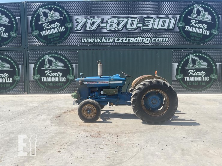 ford-3000-image-1