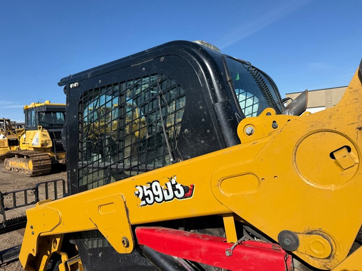 caterpillar-259d3-image-42