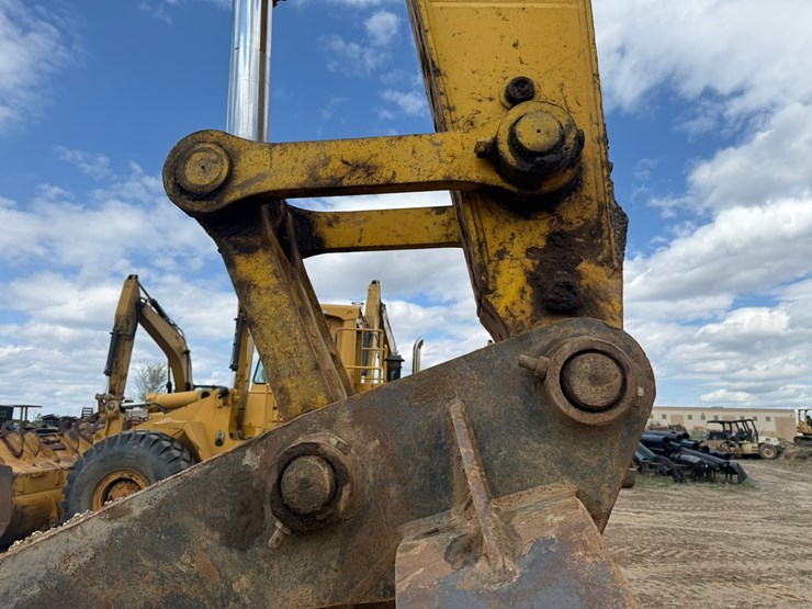 komatsu-pc490-lc-11-image-14