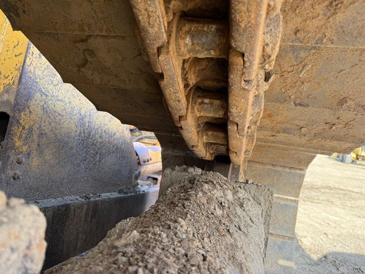 caterpillar-d4h-lgp-image-75