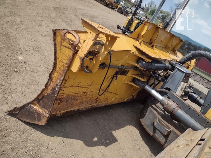 2021-deere-750l-lgp-image-23