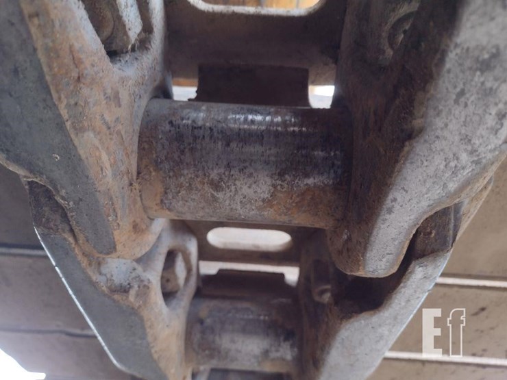 2006-deere-270d-lc-image-33