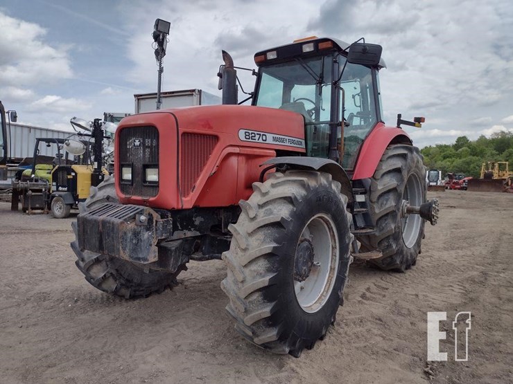 massey-ferguson-8270-image-33