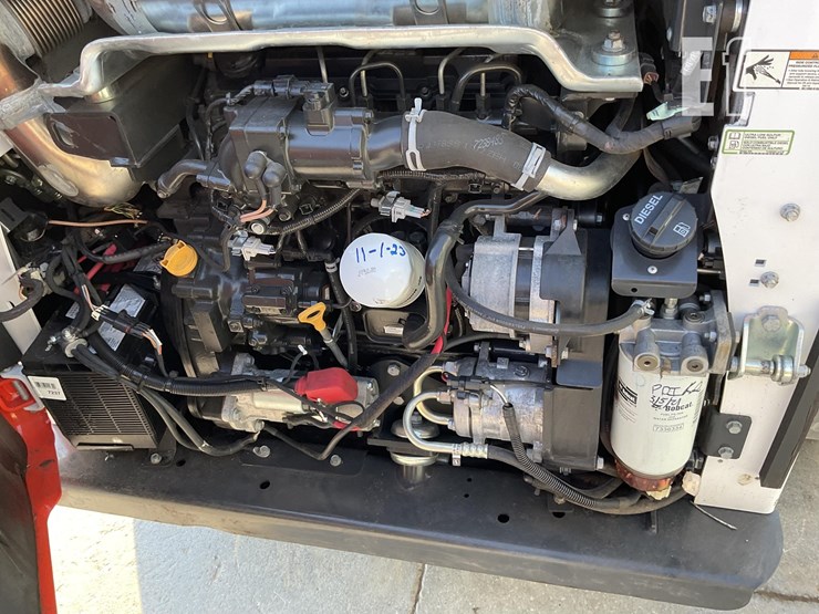 2021-bobcat-t770-image-19